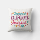 Someone in California Loves Me Funny Gifts クッション (裏面)