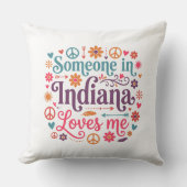 Someone in Indiana Loves Me Boho Hippie Design クッション (正面)