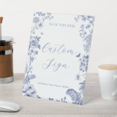 Something Blueブライダルシャワーカスタム文字標識 台座サイン (インサイチュ)