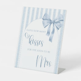 Something Blue Before I Do  Guess how Many Kisses 台座サイン