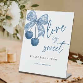 Something Blue Love is Sweet ブライダルシャワーパーティーのギフト 台座サイン