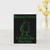 Sometimes I Just Be Fartin' Frog Funny Happy New Y カード (黄色い花)