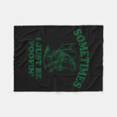 Sometimes I Just Be On' Funny Frog  フリースブランケット (正面(横))