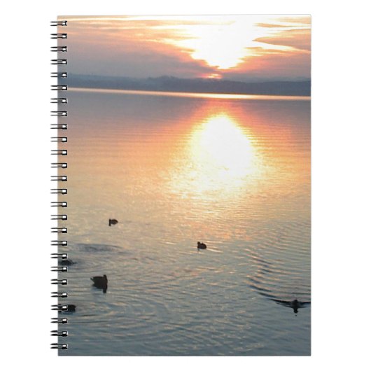 Sonenuntergang am See mit Enten ノートブック (正面)