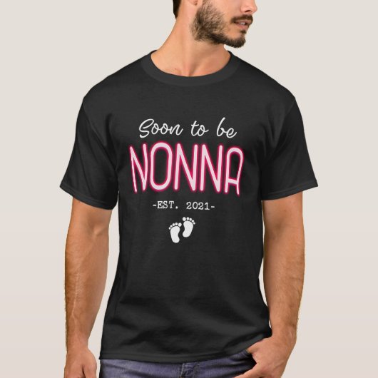 Soon to be Nonna Expecting Pregnancy  Italian Gran Tシャツ (正面)