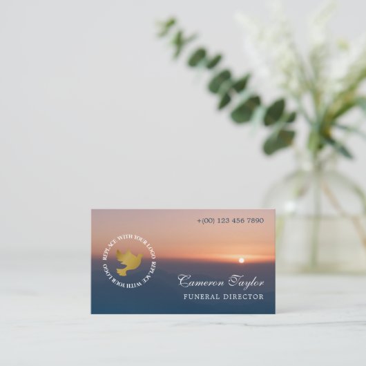 Soothing Sunset Add Logo Funeral Director 名刺 (スタンド正面)
