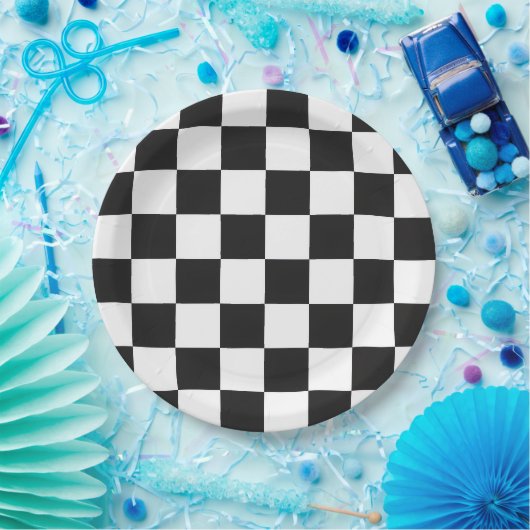 Sophisticated Black and White Checkered Pattern ペーパープレート (パーティー)