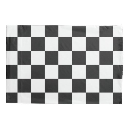 Sophisticated Black and White Checkered Pattern 枕カバー (裏面)
