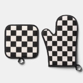 Sophisticated Black and White Checkered Pattern 鍋つかみ&鍋敷きセット (正面)