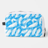 Sophisticated Feather Design On A Bright Blue ドップキット (正面)