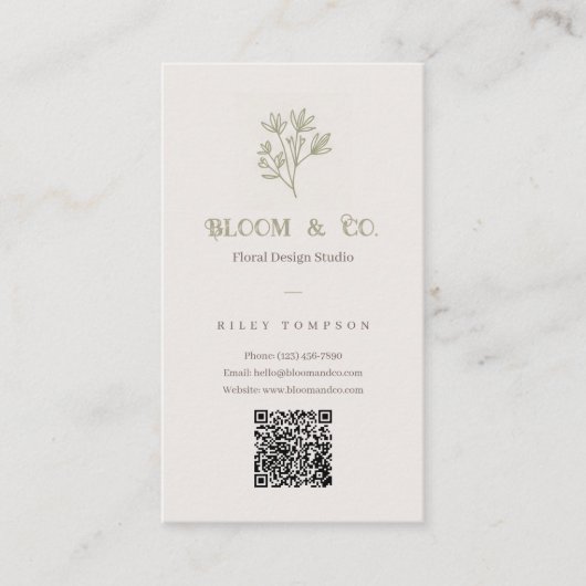 Sophisticated Floral Beige Elegant Minimal Card 名刺 (正面)