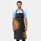 Sophisticated Floral Design Black Orange Flowers  エプロン (着用した状態)