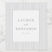 Sophisticated Gray Striped Minimalist ワインラベル (シングルラベル)