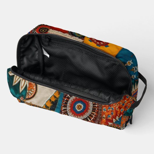 Sophisticated Luxury African Asian Caribbean  ドップキット (見開き)