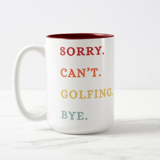Sorry. Can't. Golfing. Bye. - Cool Retro Golfer ツートーンマグカップ (左)