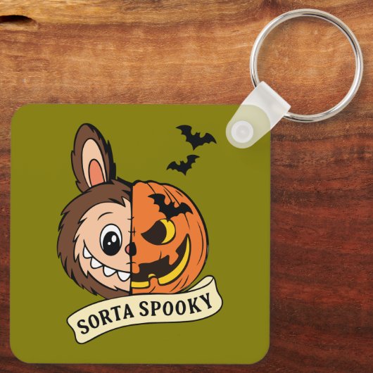 Sorta Spooky Halloween Cute Labubu キーホルダー (裏面)