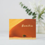 Sossusvlei写真のナミビア赤い砂丘と文字 ポストカード (スタンド正面)