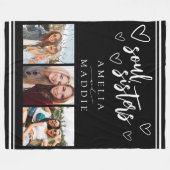 Soul Sisters Photo Collage Black and White フリースブランケット (正面(横))