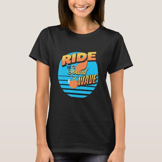 Sound Wave Car Audioに乗る Tシャツ (正面)