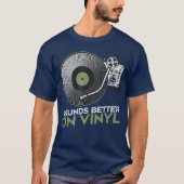 Sounds Better On Vinyl Retro Vinyl Record Playerur Tシャツ (正面)