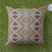 South West American Indian Style Patterned Art アウトドアクッション (芝生)