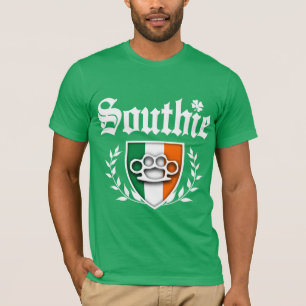 Southieの指の関節の頂上 Tシャツ