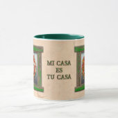 Southwest Chile Peppers Ristra Wreath Personalized マグカップ (中央)