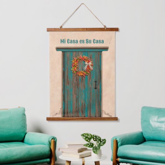 Southwest Chile Wreath on Rustic Blue Wood Door 吊り下げ型タペストリー (リビング)