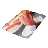 Soy Sauce Moment Bath Mat – SUSHIMI Collection バスマット (アングル)