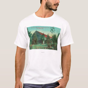 SP RRのアーケードのターミナルの公園の眺め Tシャツ