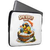Spa-rrrot Day Funny Parrot Spa Relax Design ラップトップスリーブ (正面右)