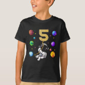 Space 5 Years Old 5th Birthday Planets Astronaut Tシャツ (正面)