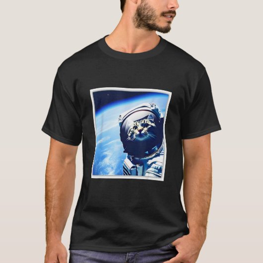 space astronaut cat tシャツ (正面)