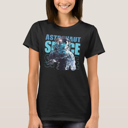Space Astronaut Galaxy Astronomy Spaceman Tシャツ (正面)