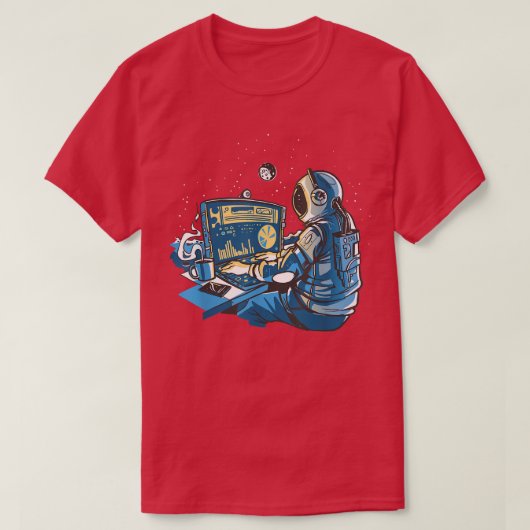 space astronaut on computer illustration galaxy st tシャツ (デザイン正面)
