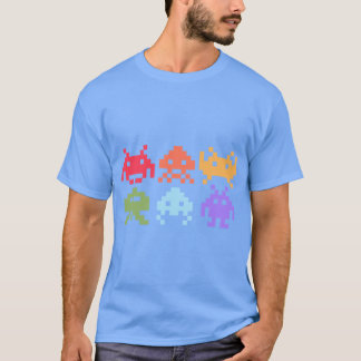Space Invaders Piel Art Rainbow Aliens girl Tシャツ
