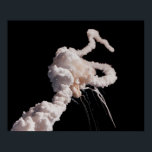 Space Shuttle Challenger Disaster ポスター<br><div class="desc">On January 28, 1986, a ruptured O-ring in the right solid rocket booster caused the Space Shuttle Challenger to explode soon after launch. This photograph shows the main engines and solid rocket booster exhaust plumes entwined around a ball of gas from the external tank. Because shuttle launches had become almost...</div>