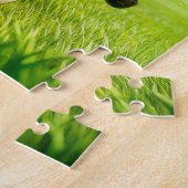 Spanish tomato soccer player on vibrant stadium fi ジグソーパズル (側面)