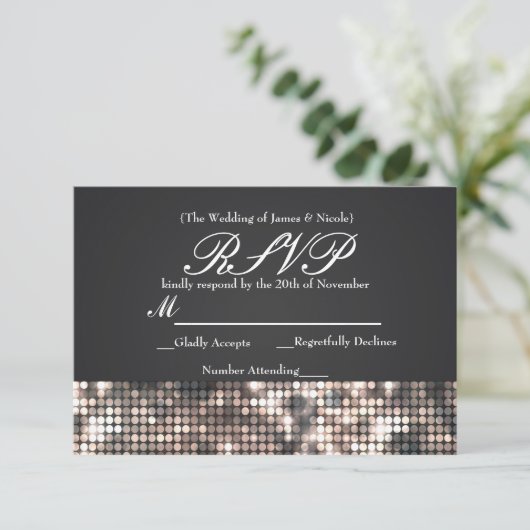 Sparkle Sequins Glamor Black Wedding RSVPカード (スタンド正面)