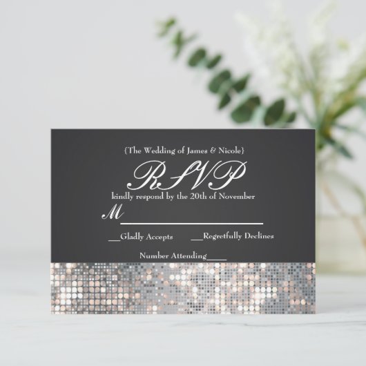 Sparkle Sequins Glamor Black Wedding RSVPカード (スタンド正面)