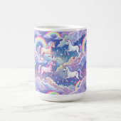 Sparkly rainbow and unicorns on clouds コーヒーマグカップ (中央)
