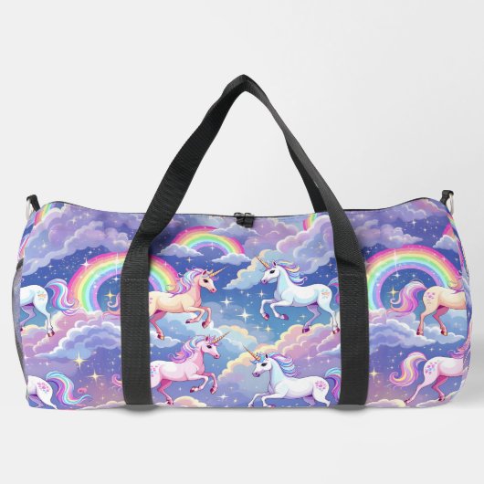 Sparkly rainbow and unicorns on clouds ダッフルバッグ (裏面)