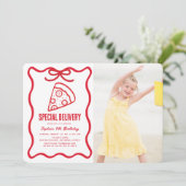 Special Delivery Red Bow Pizza Photo Birthday 招待状 (スタンド正面)
