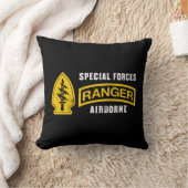 Special Forces, Ranger, Airborne: Elite Warriors クッション (ブランケット)