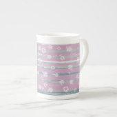 Specialty Mug – Gingham Orchard ボーンチャイナマグカップ (正面右)