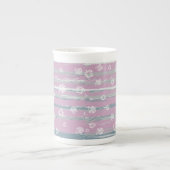 Specialty Mug – Gingham Orchard ボーンチャイナマグカップ (正面)