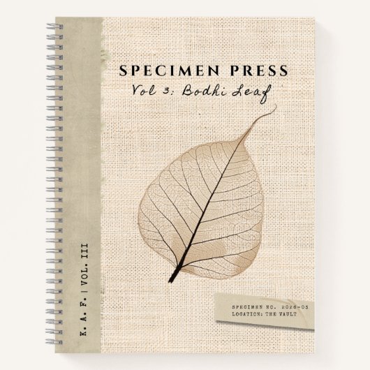 Specimen Press Vol. 3: Bodhi Skeleton Linen-Look ノートブック (正面)