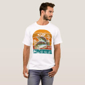 Speckled Sea Trout Retro Fishing Gift Tシャツ (正面フル)