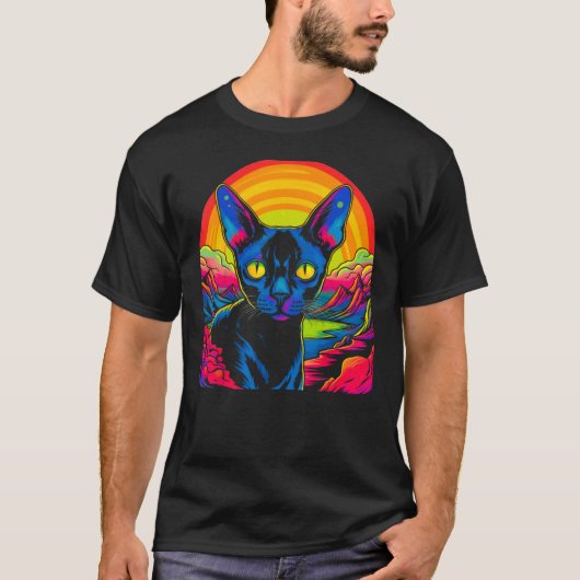 Sphynxヘアレスキャットデザイナー Tシャツ (正面)