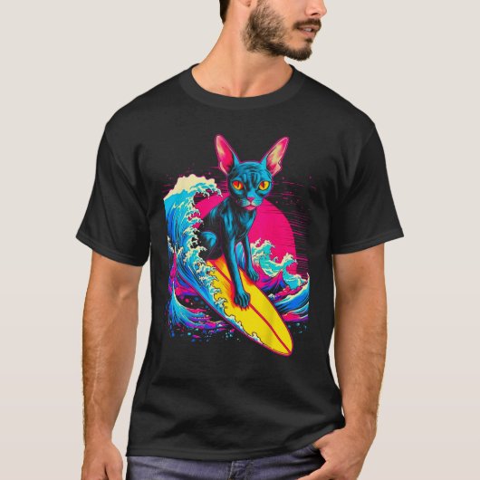 Sphynx Hairless Cat Surfing Tシャツ (正面)